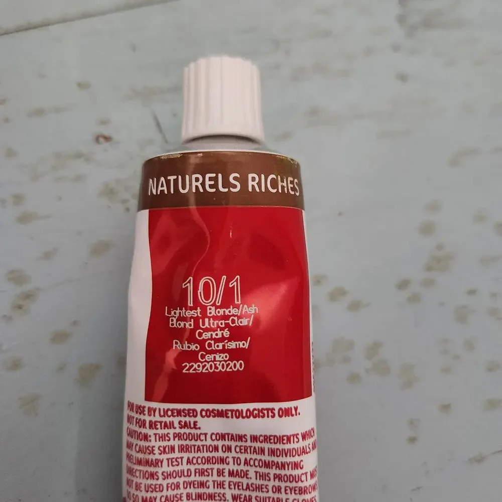 Wella Color Touch 10/1 Lightest Blonde/Ash Permanent Creme Hair Color‎ 2 oz
